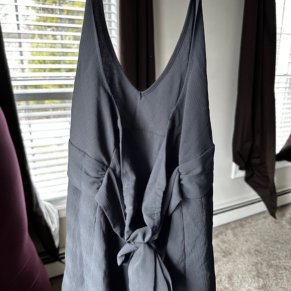 Black halter top - Picture 3 of 7